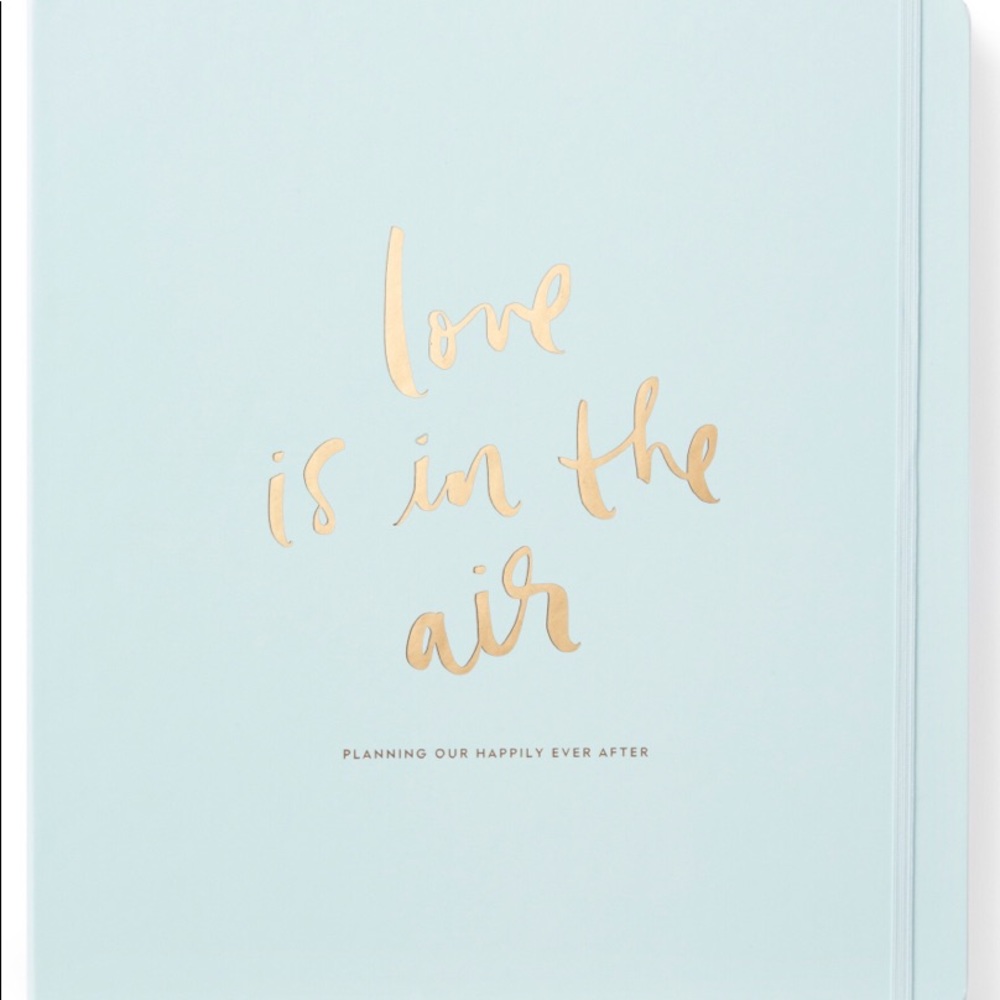 Kate Spade 'Love is in the Air' Wedding Planner